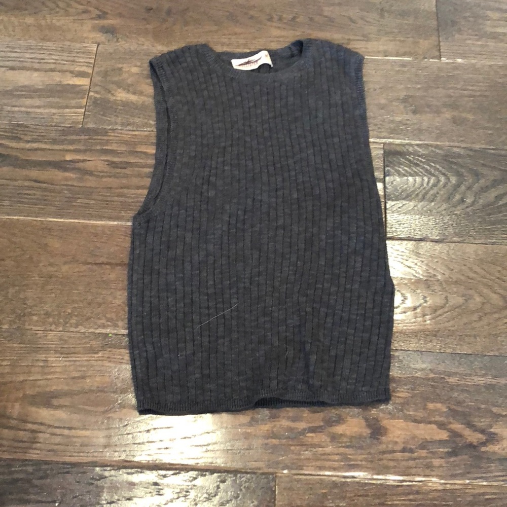 Hollister ribbed grey sleeveless shirt